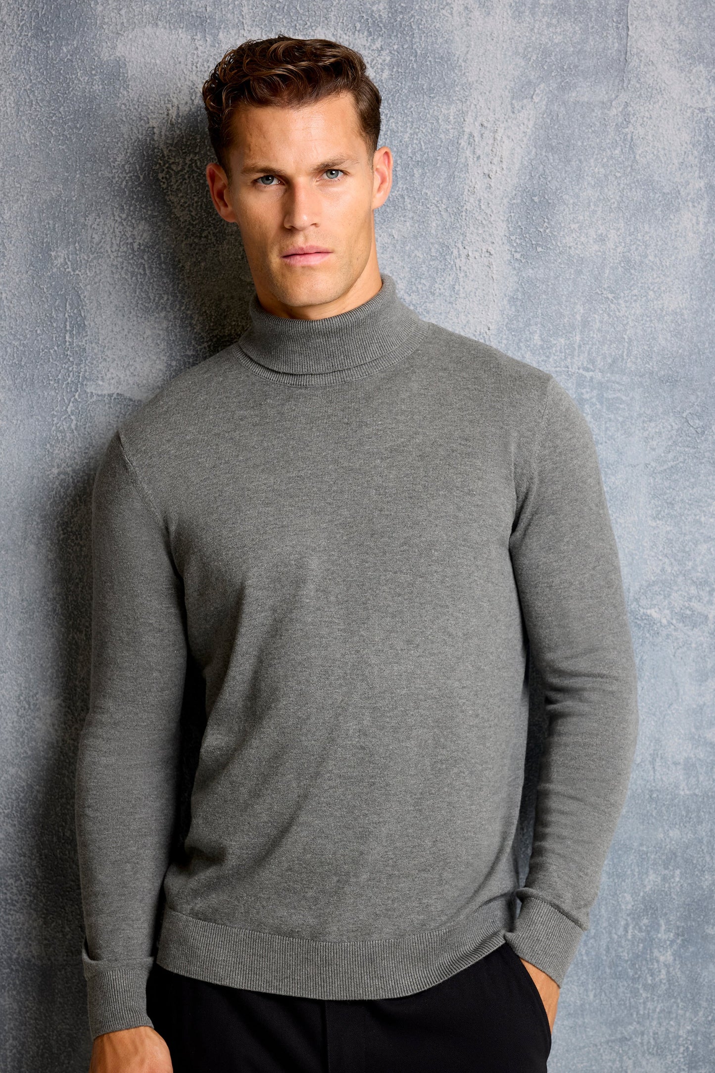 THE SANTONI TURTLENECK SWEATER